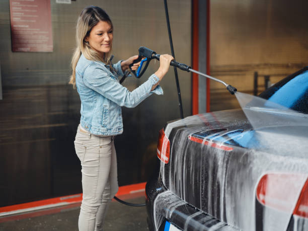 Why Choose Our Certified Pressure Washing Experts for Your Project Needs in Ferndale, CA?
